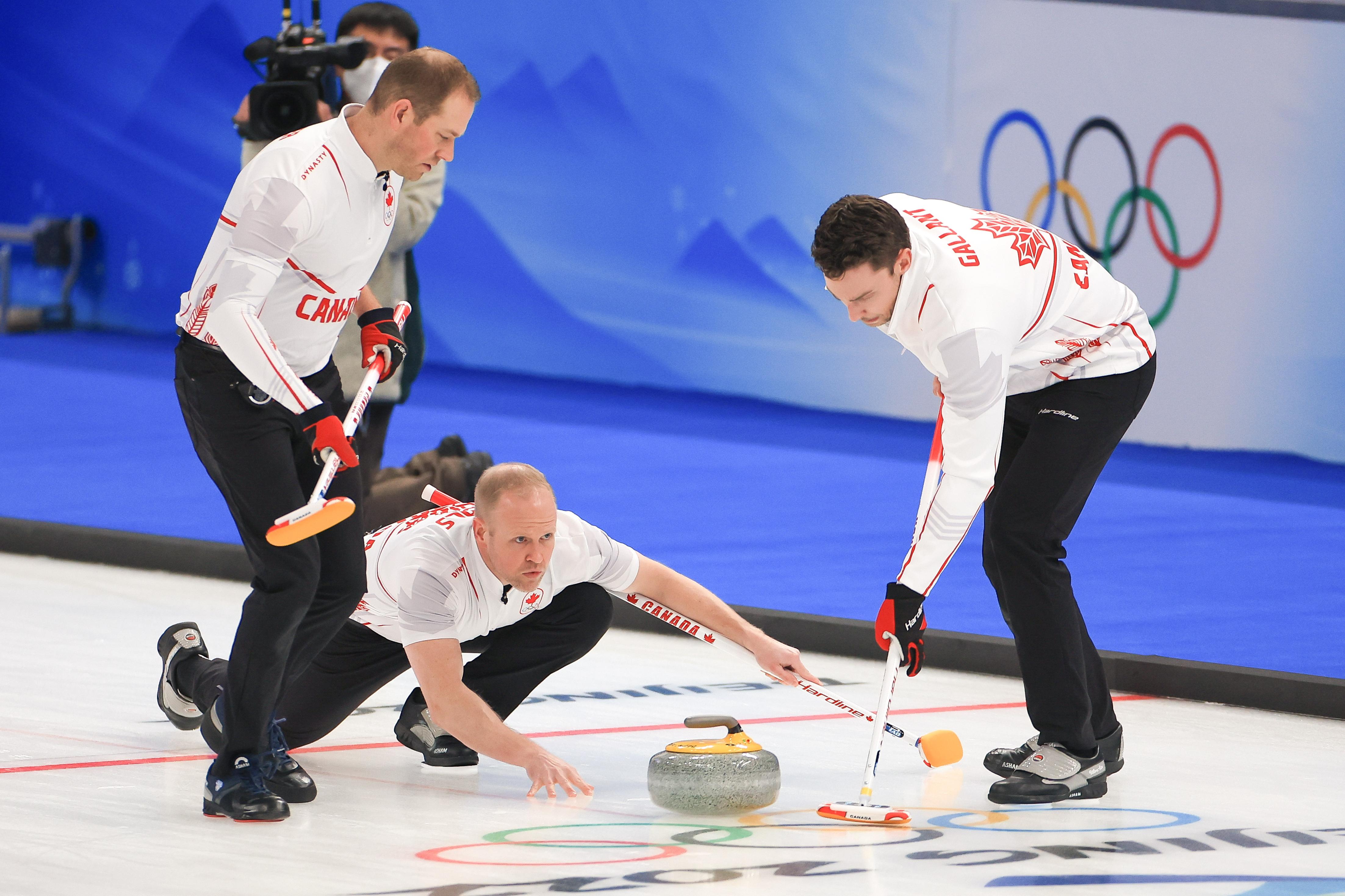 丹麦逆转加拿大，格拉利什爆发神勇的简单介绍