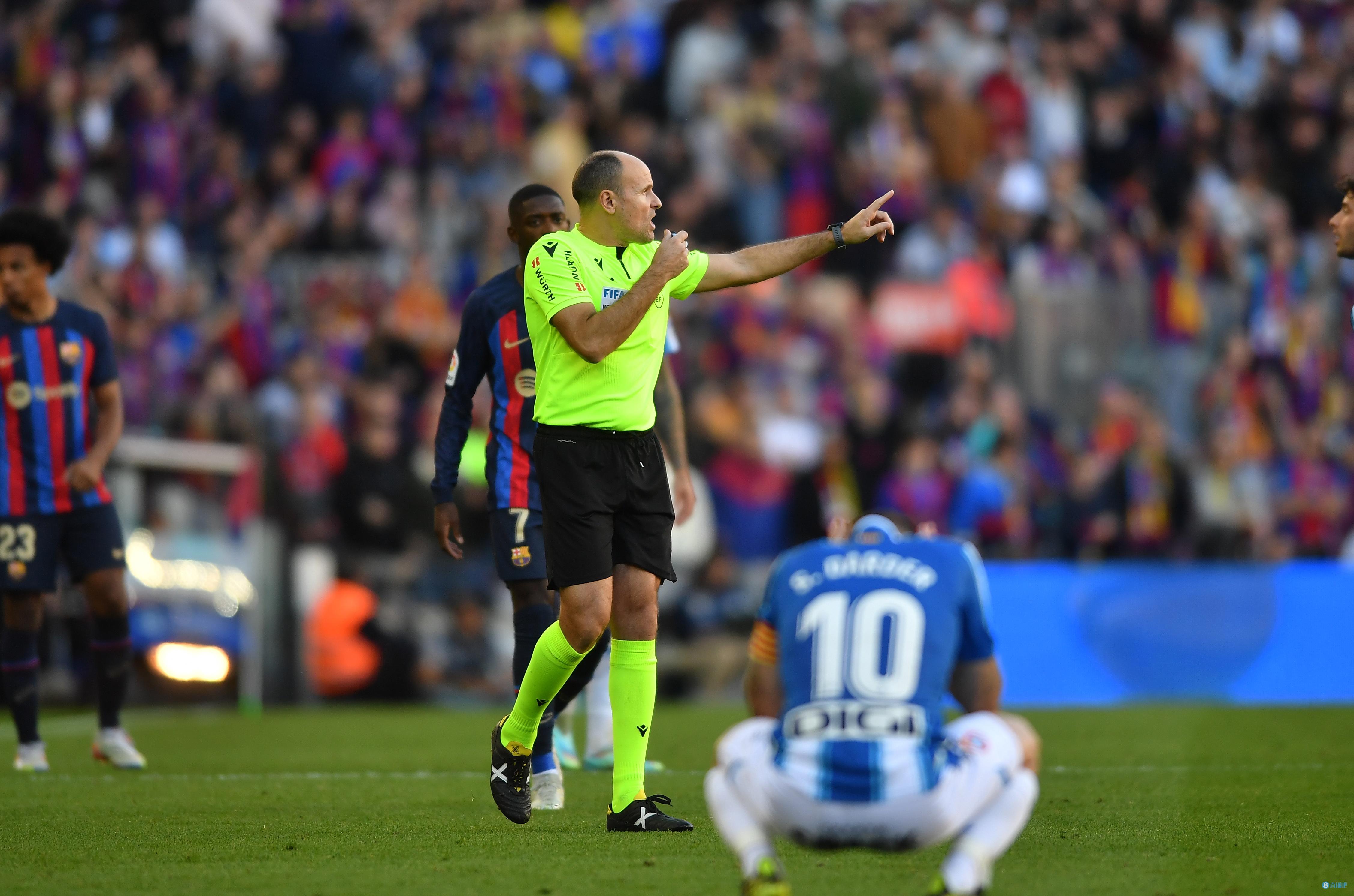 英国网球队横扫意大利网球队,克耶高斯制霸全场的简单介绍 英国网球队横扫意大利网球队,克耶高斯制霸全场的简单介绍