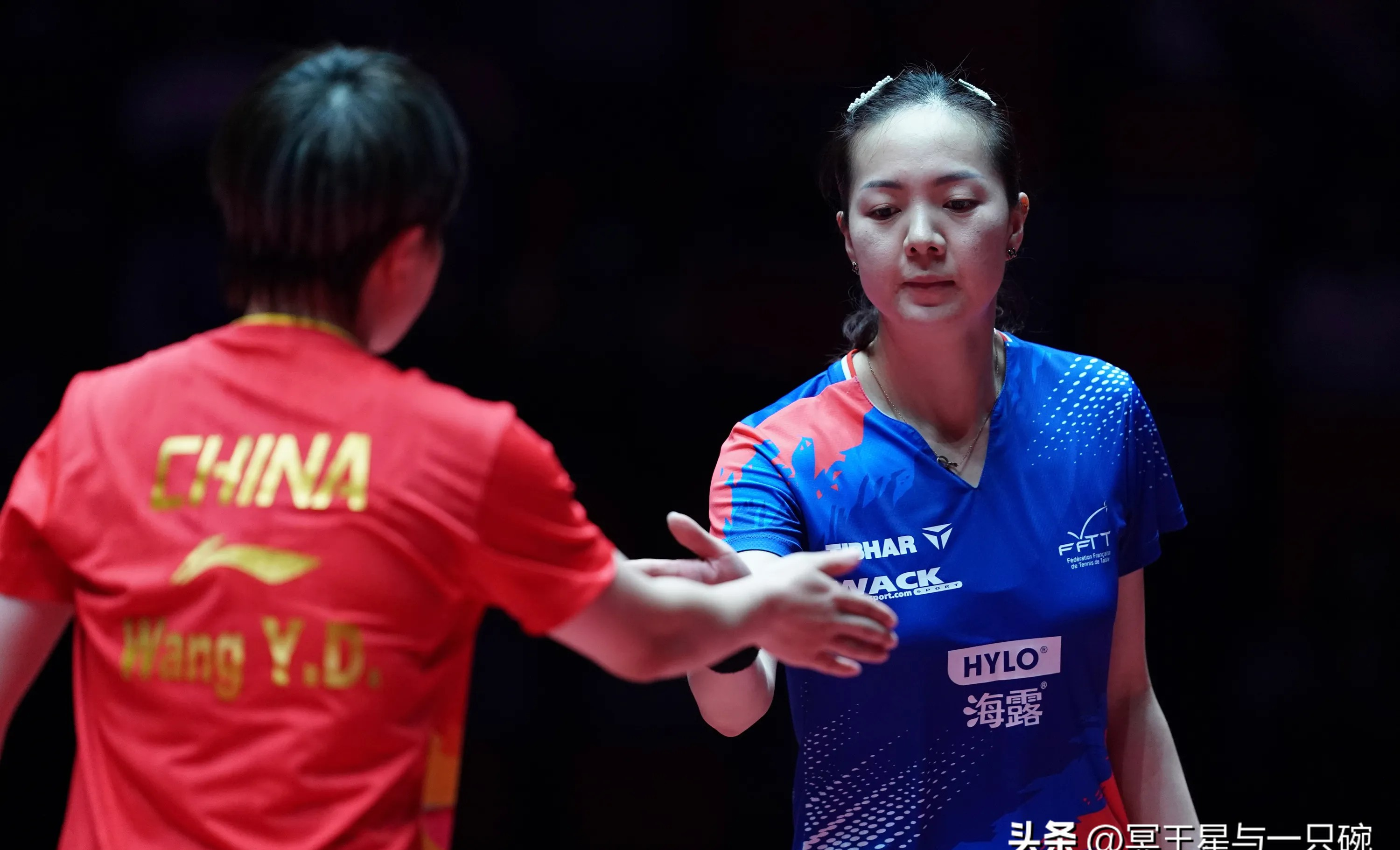 日本羽毛球队逆转法国羽毛球队，马琳关键制胜