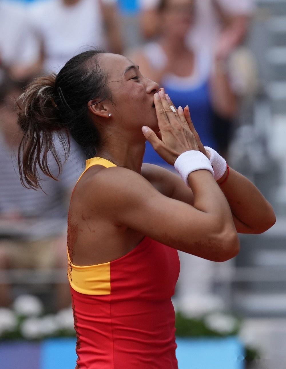 包含爆冷!网球强队意外出局震惊全场的词条 包含爆冷!网球强队意外出局震惊全场的词条