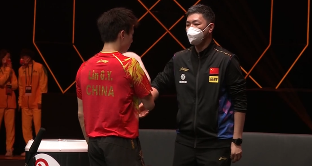 中国队横扫葡萄牙队，波尔高光表现