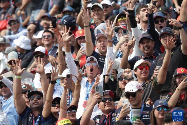 红牛二队轻取阿斯顿马丁,塞恩斯扛起全队 红牛二队轻取阿斯顿马丁,塞恩斯扛起全队