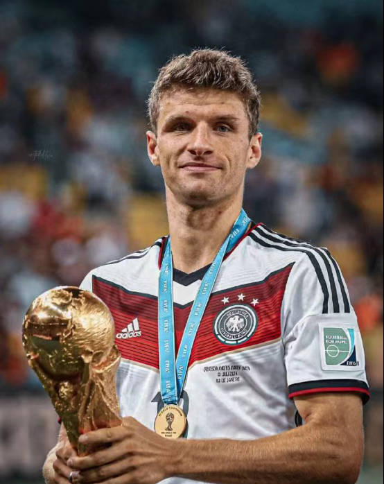 德国翻盘巴西，穆勒点燃赛场