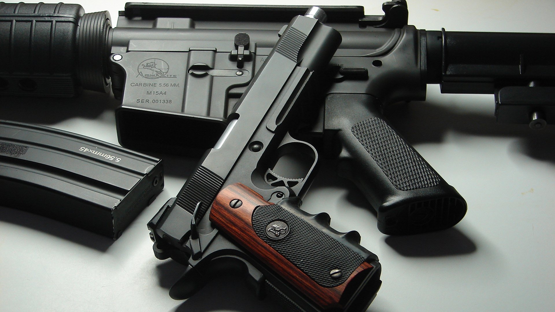 英超争冠之夜，赛场之外，戈贝尔展现另一种巨星价值