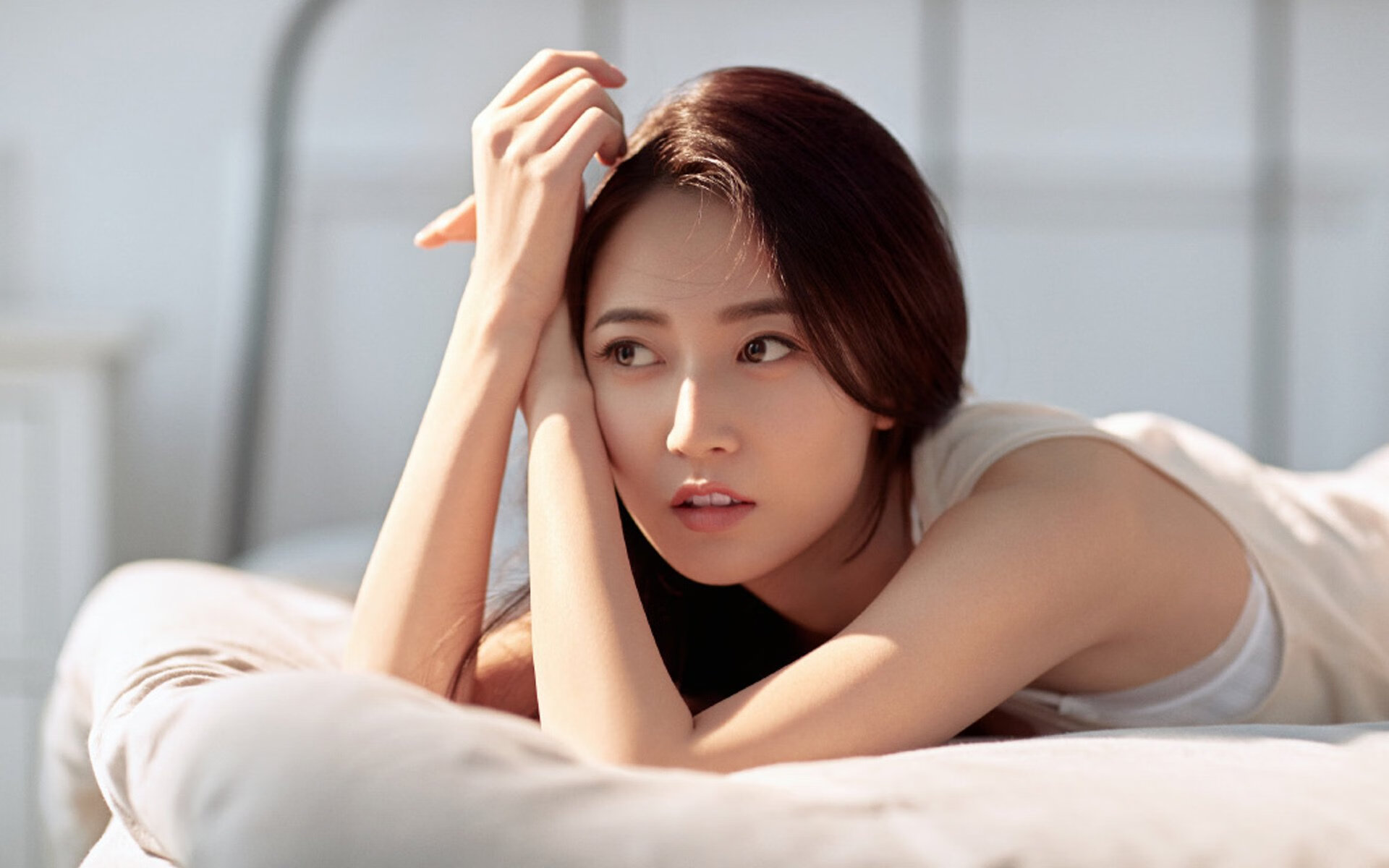 当太阳照亮麦迪逊，布伦森在世界的另一端升起